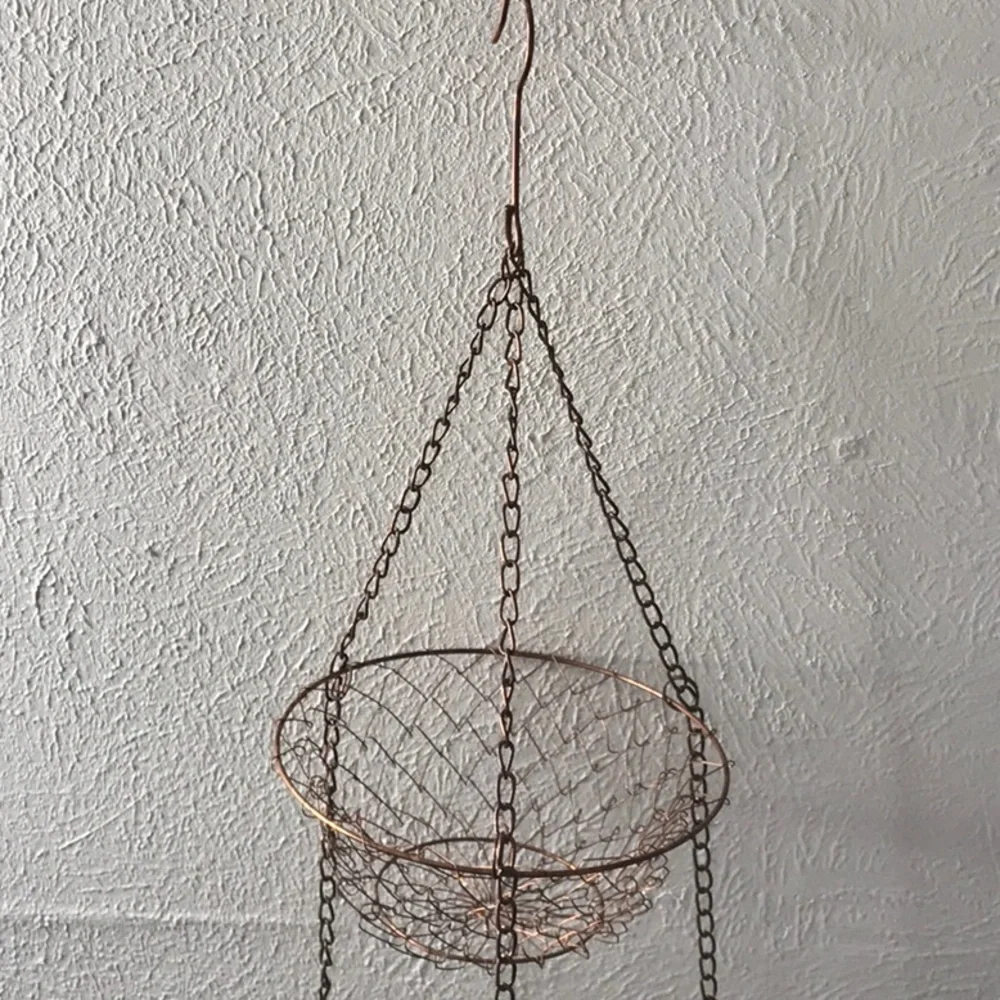 Vintage 3 tier hanging round metal copper color fruit vegetable hanger not hung - Picture 6 of 12